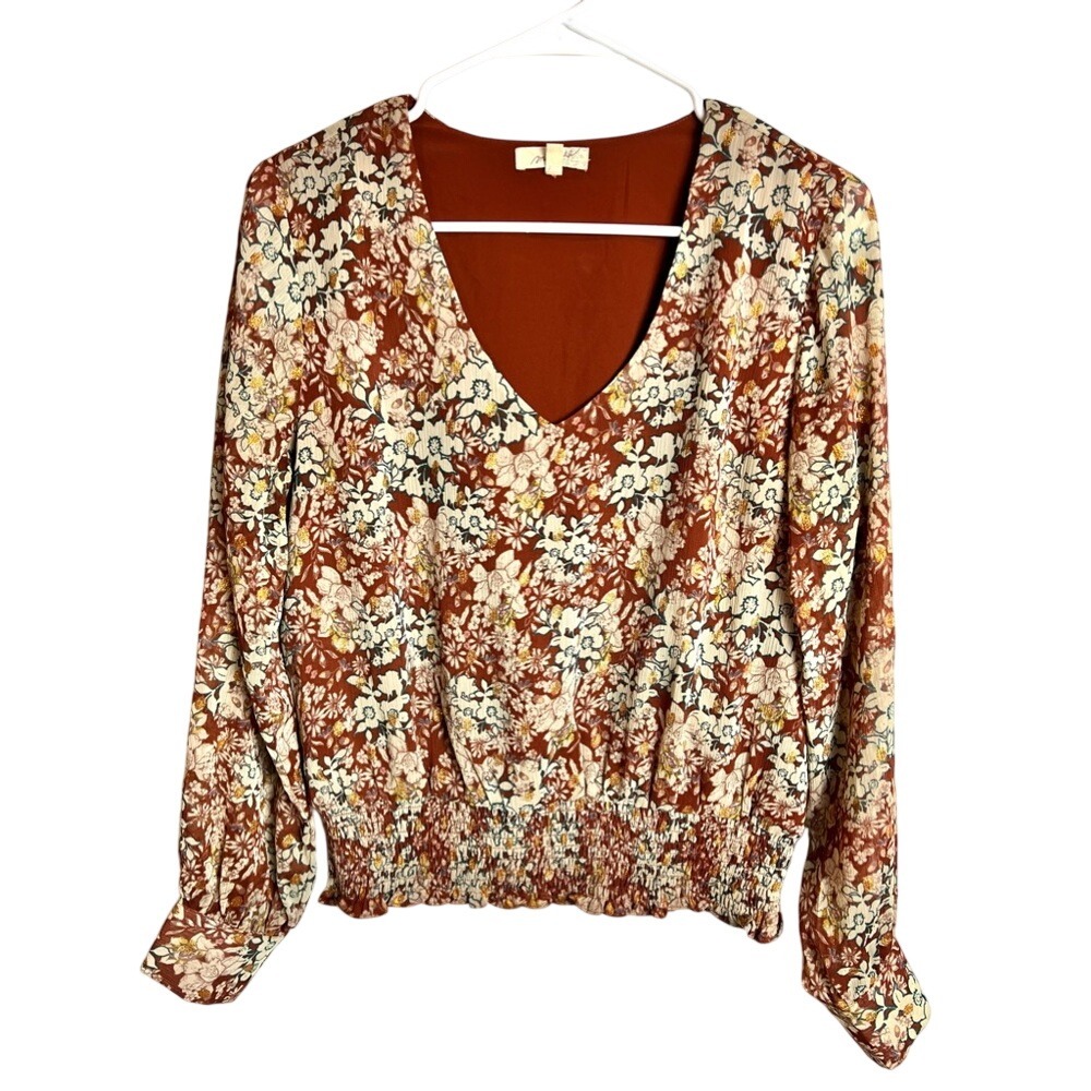Mystree Floral Blouse Size Small Elastic Waist V-Neck Cottagecore